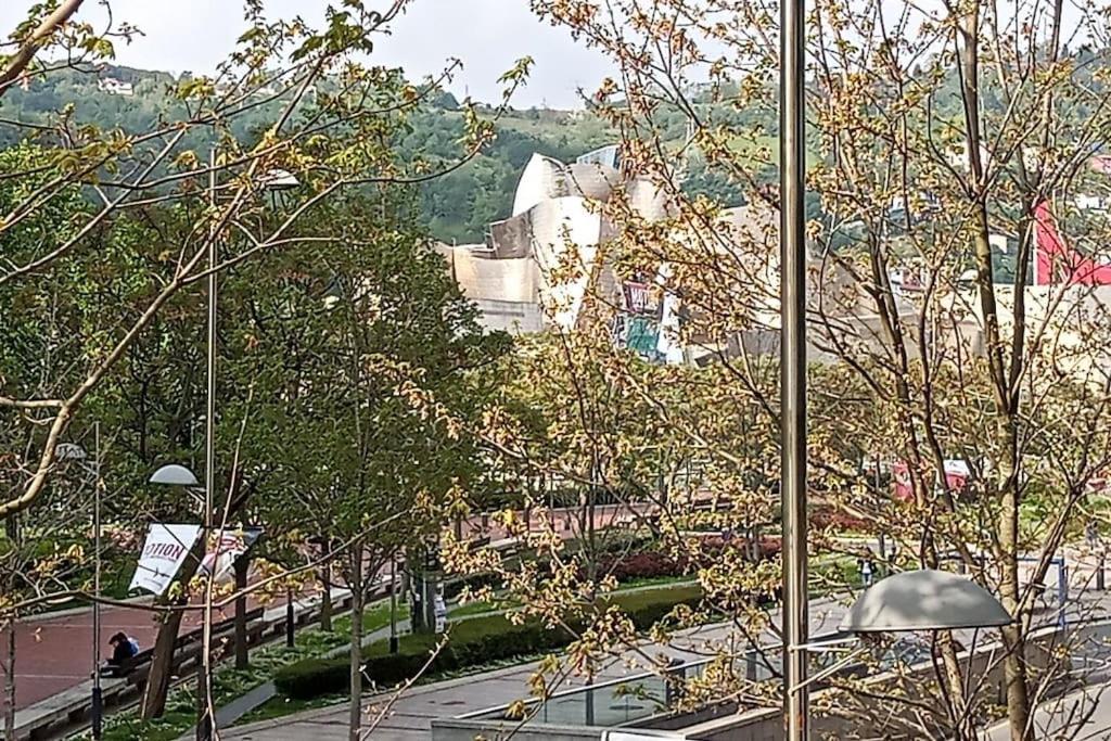 Apartamento Guggenheim Centrico Y Confortable Bilbao Zewnętrze zdjęcie