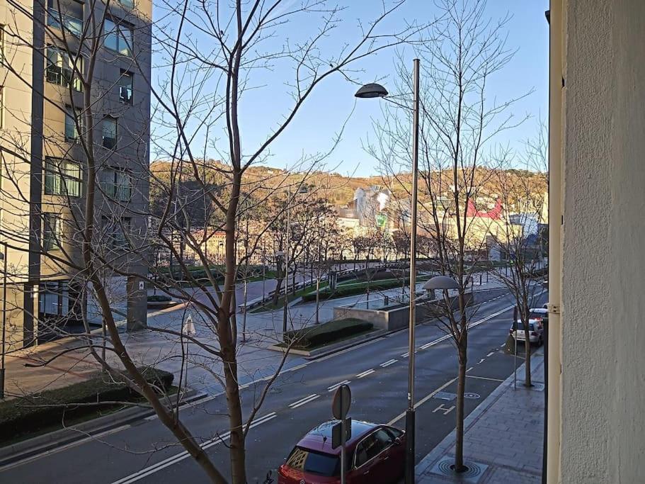 Apartamento Guggenheim Centrico Y Confortable Bilbao Zewnętrze zdjęcie